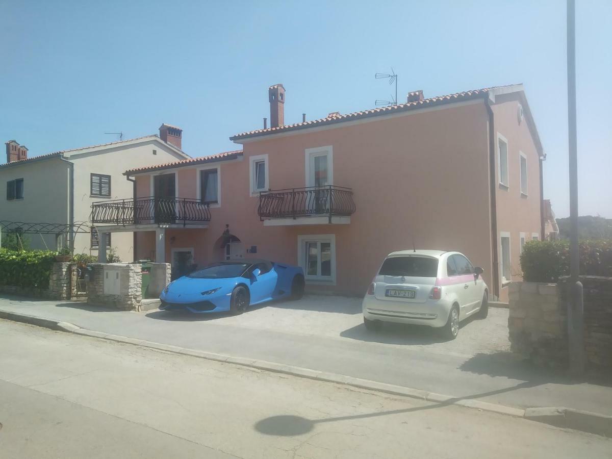 Oliver Art Apartment Poreč Buitenkant foto